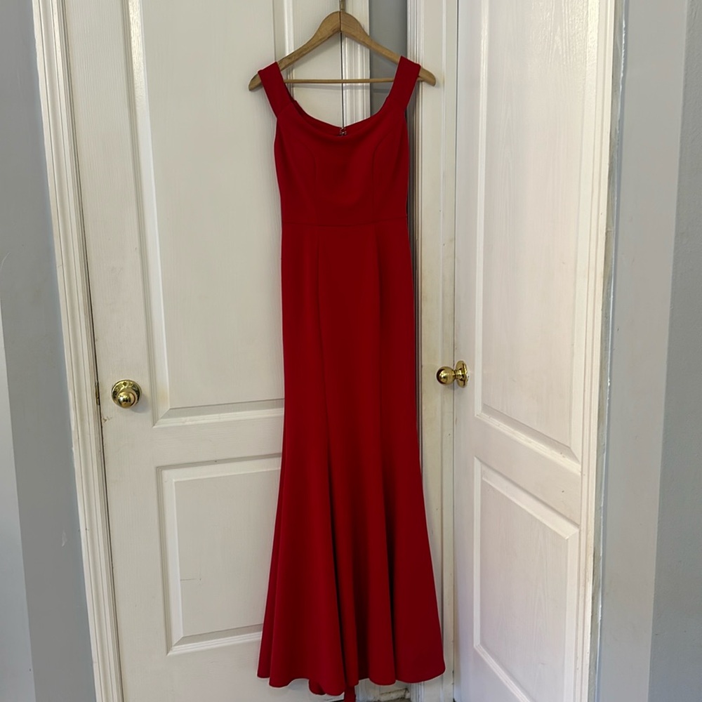 Jackie Kristopher Red Mermaid Gown – Size 1 | Elegant Formal Dress